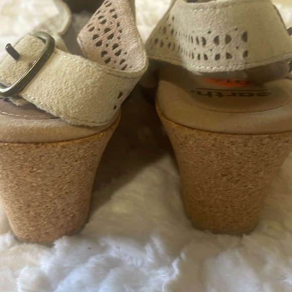 Earth Tan Sandals - Picture 7 of 8